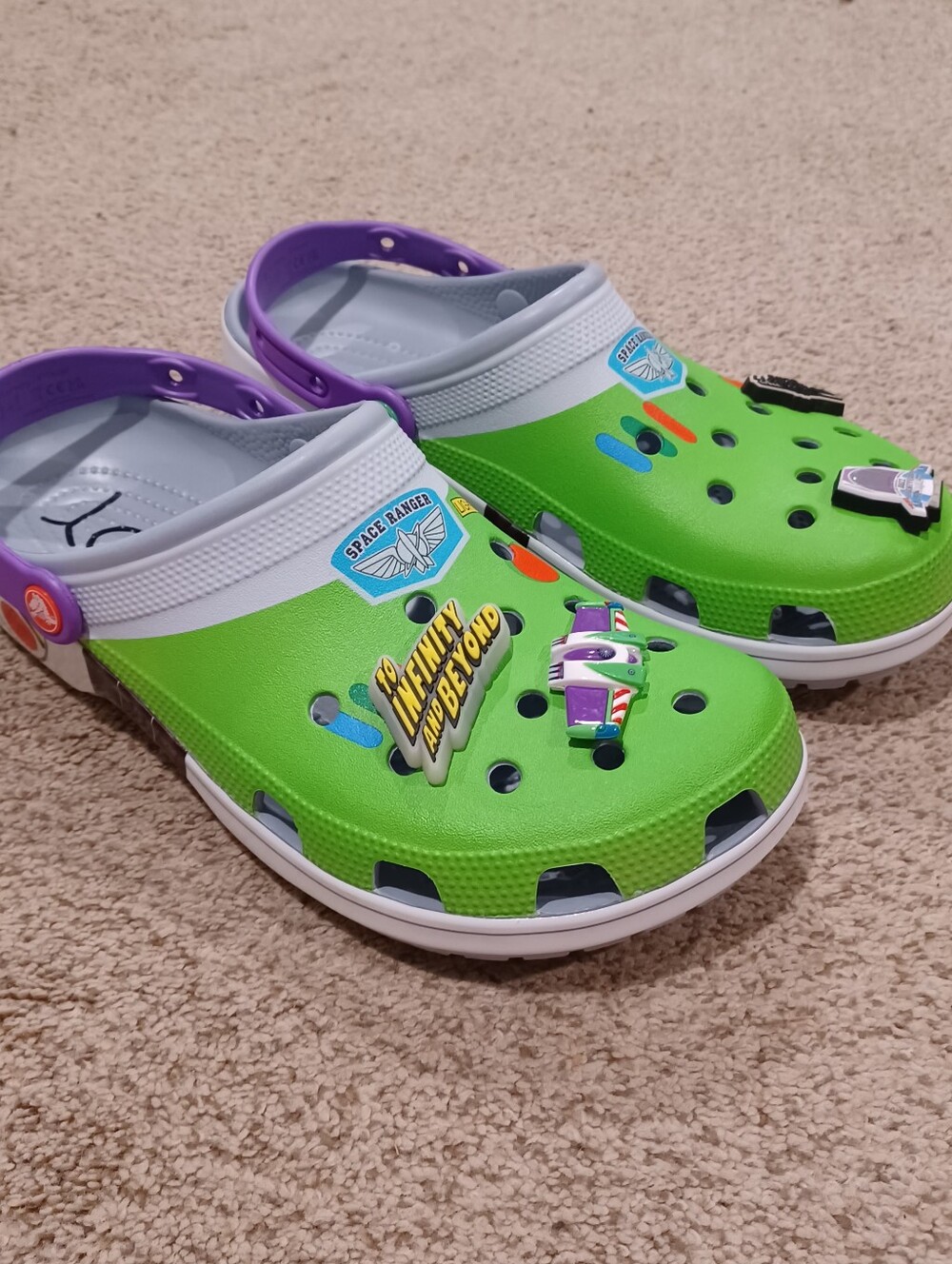 Crocs Buzz Lightyear Classic Clogs Mens Size 12